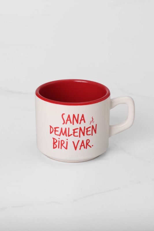 Sana Demlenen Biri Var Kupa - Kırmızı - 1